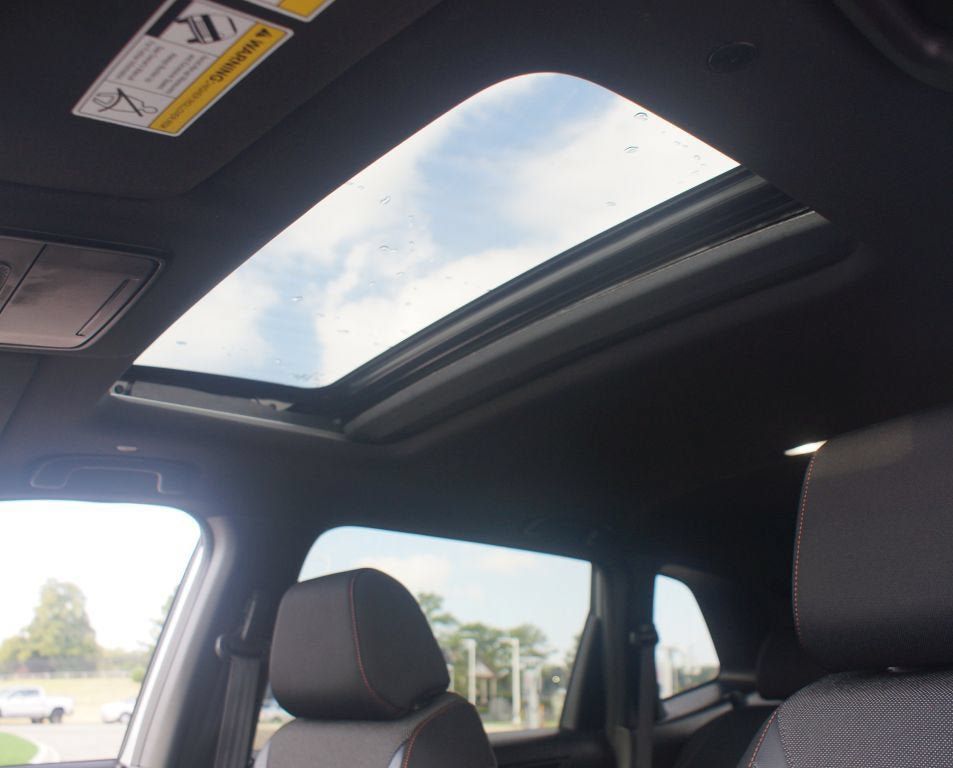 Used 2025 Honda CR-V Sport image 6