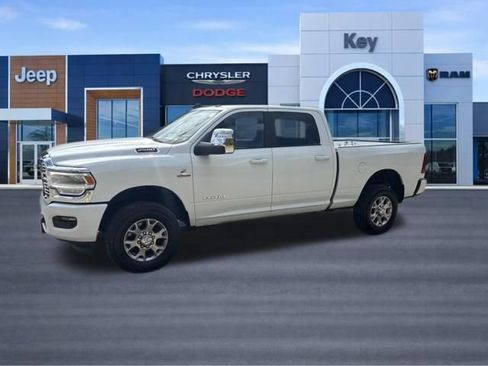 Used 2024 RAM 2500 Laramie w/ Safety Group AWD/4WD image 2