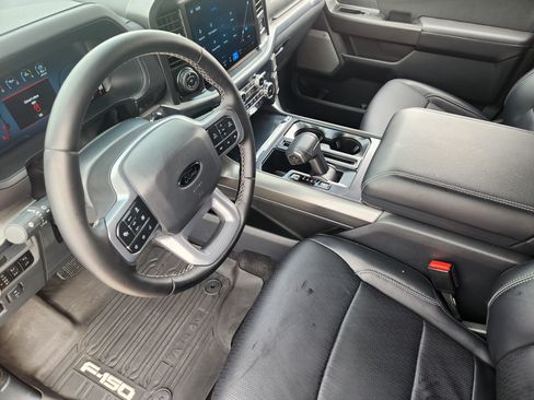 Used 2025 Ford F150 Lariat AWD/4WD image 13