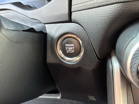 Used 2023 Toyota RAV4 XLE w/ Convenience Package AWD/4WD image 15