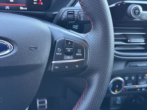 Used 2023 Ford Escape ST-Line Select image 30