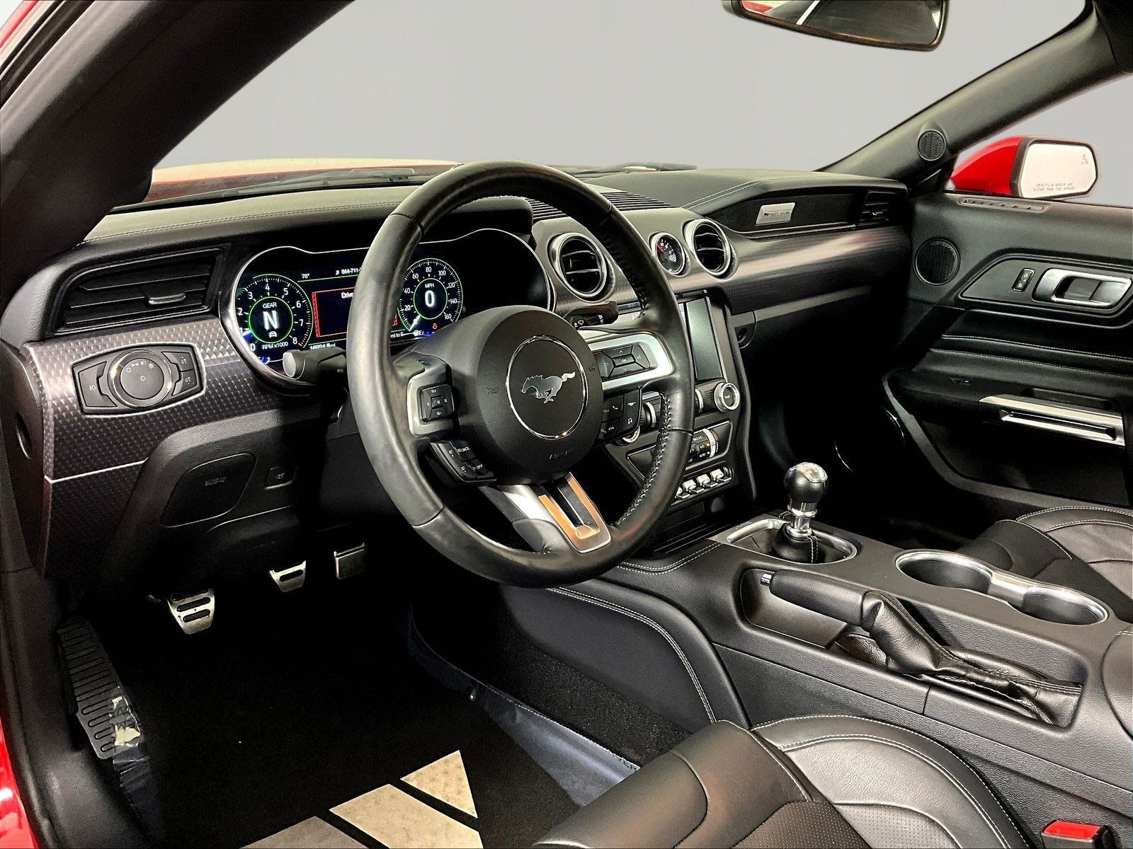 Used 2019 Ford Mustang GT Premium w/ GT Performance Package RWD image 16