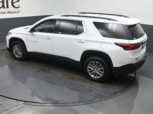 Used 2023 Chevrolet Traverse LT FWD image 43