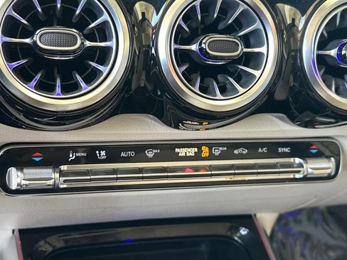 Certified 2023 Mercedes-Benz GLB 250 4MATIC image 26