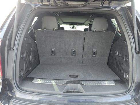 Used 2022 Chevrolet Tahoe RST w/ Luxury Package image 13