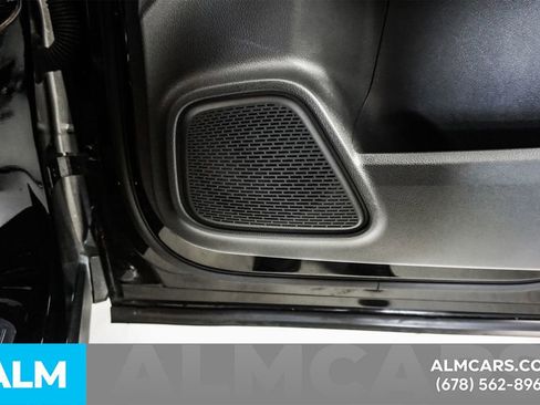 Used 2025 Mercedes-Benz GLA 250 4MATIC image 46