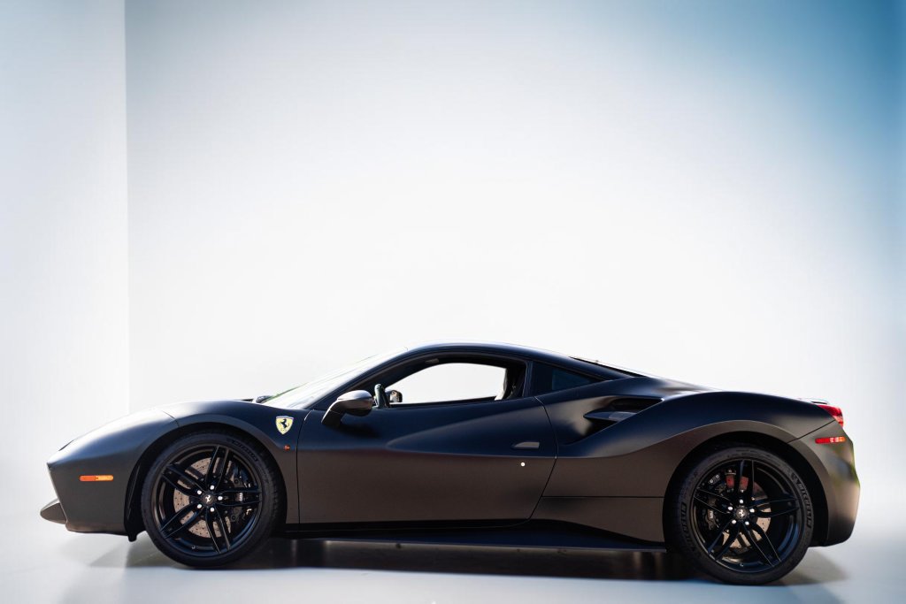 Certified 2018 Ferrari 488 GTB RWD image 9