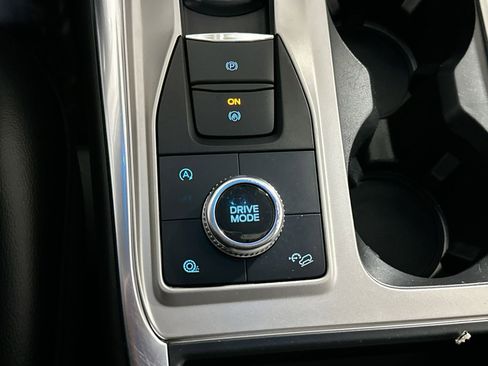 Used 2021 Ford Explorer Limited w/ Equipment Group 301A image 29