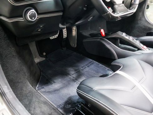 Used 2017 Ferrari 488 Spider RWD image 66