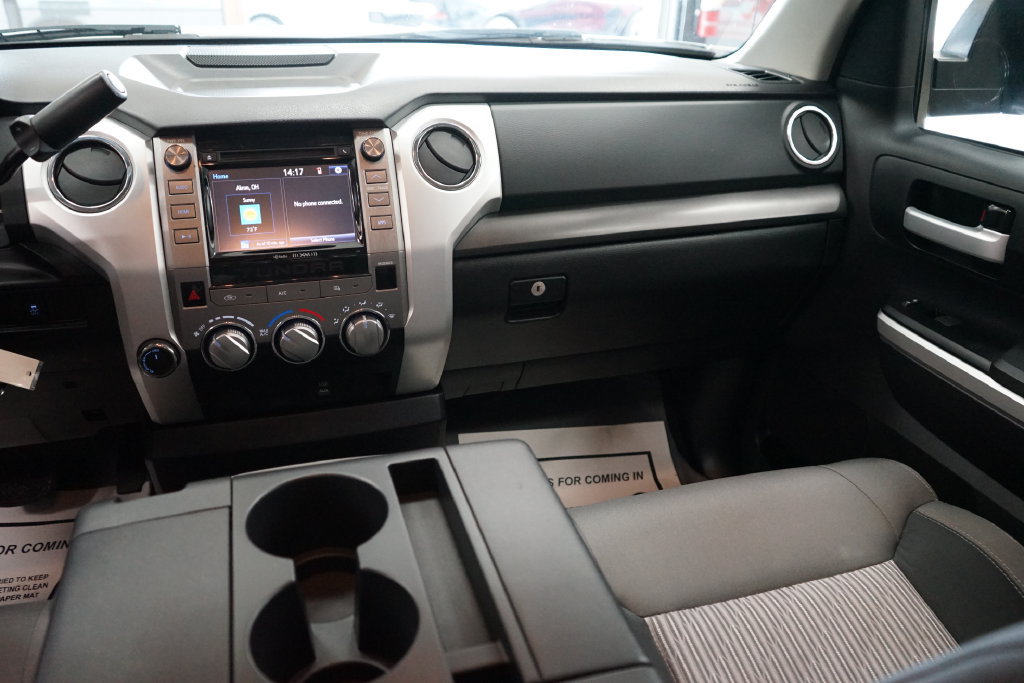 Used 2014 Toyota Tundra SR5 AWD/4WD image 8