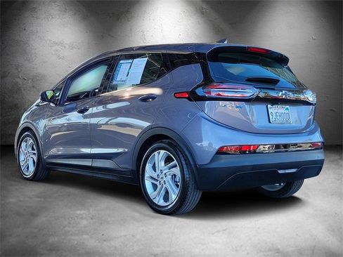 Certified 2023 Chevrolet Bolt LT image 4