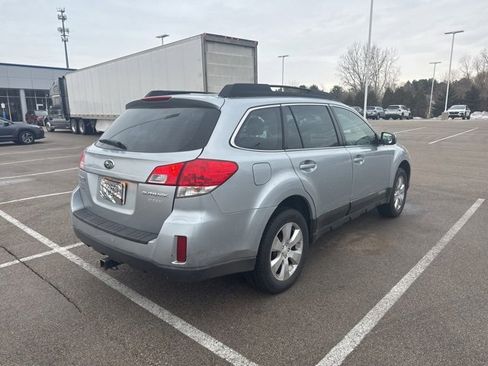 Used 2012 Subaru Outback 2.5i w/ Alloy Wheel Pkg image 15