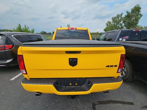 Used 2019 RAM 1500 Express w/ Wheel & Sound Group AWD/4WD image 7
