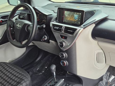 Used 2012 Scion iQ w/ Rear Speaker Pkg FWD image 22