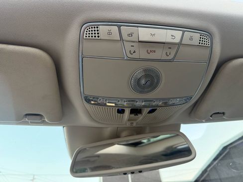 Used 2014 Mercedes-Benz S 550 Sedan image 35