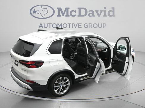 Used 2024 BMW X5 sDrive40i RWD image 18