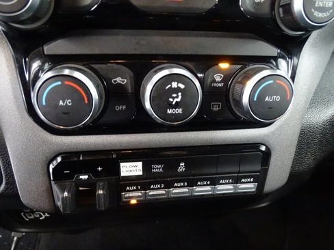 Certified 2024 RAM 2500 Tradesman w/ Chrome Appearance Group image 12