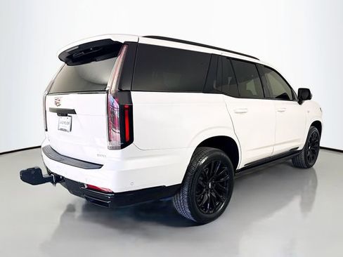 Used 2025 Cadillac Escalade Sport w/ LPO, ONYX Package image 5
