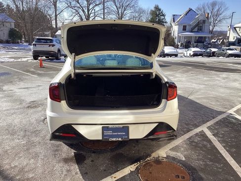 Certified 2023 Hyundai Sonata SEL w/ Preferred Accessory Package image 10