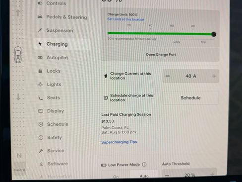 Used 2024 Tesla Model X image 34