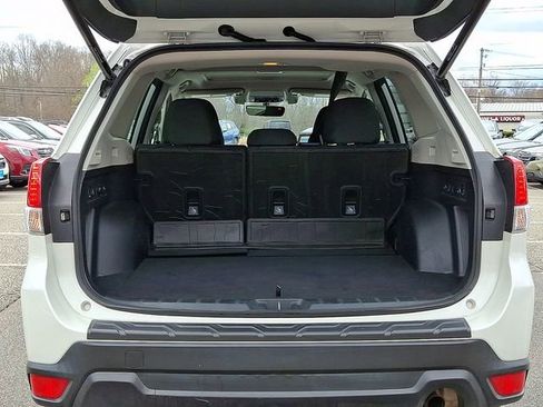 Used 2021 Subaru Forester Premium image 28