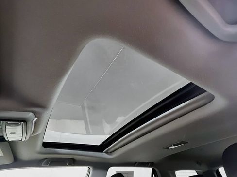Certified 2024 Toyota 4Runner TRD Off-Road Premium w/ Off Road Premium Plus Package AWD/4WD image 19