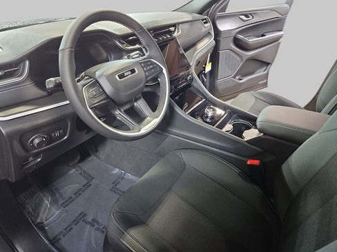 New 2026 Jeep Grand Cherokee Laredo X AWD/4WD image 19