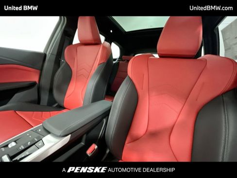 Used 2025 BMW X1 M35i w/ Premium Package image 13