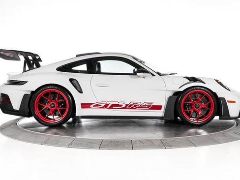 Used 2025 Porsche 911 GT3 RS RWD image 8