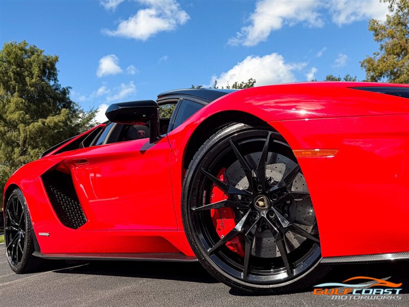Used 2019 Lamborghini Aventador S AWD/4WD image 71