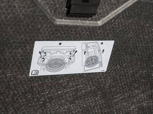 Used 2025 GMC Acadia Elevation image 25