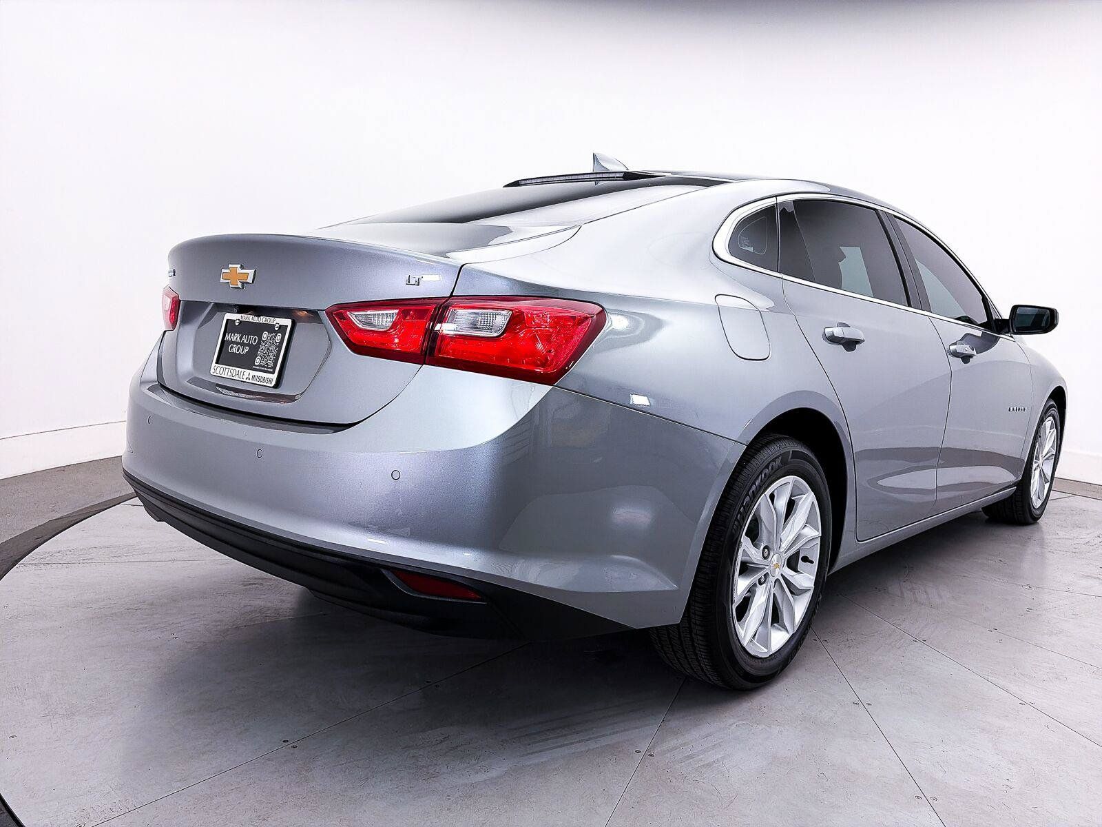 Used 2024 Chevrolet Malibu LT FWD image 13