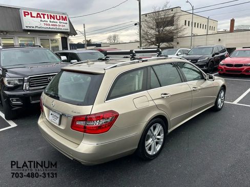Used 2011 Mercedes-Benz E 350 4MATIC Wagon image 5
