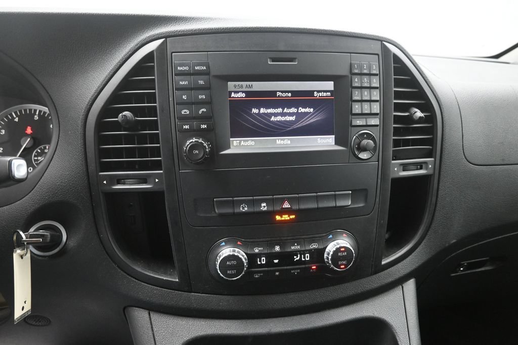 Used 2016 Mercedes-Benz Metris Passenger image 25