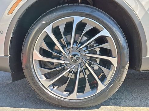 Used 2020 Lincoln Aviator Reserve w/ Equipment Group 202A AWD/4WD image 27