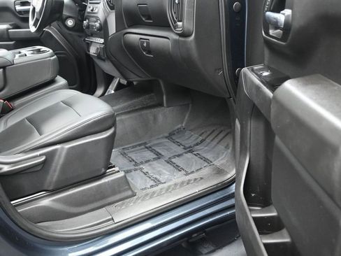 Used 2019 Chevrolet Silverado 1500 W/T RWD image 15