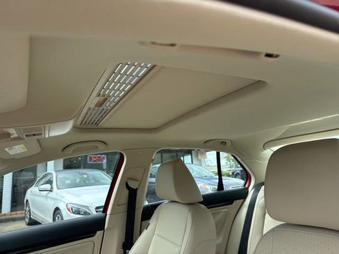 Used 2010 Volkswagen Jetta SE FWD image 20