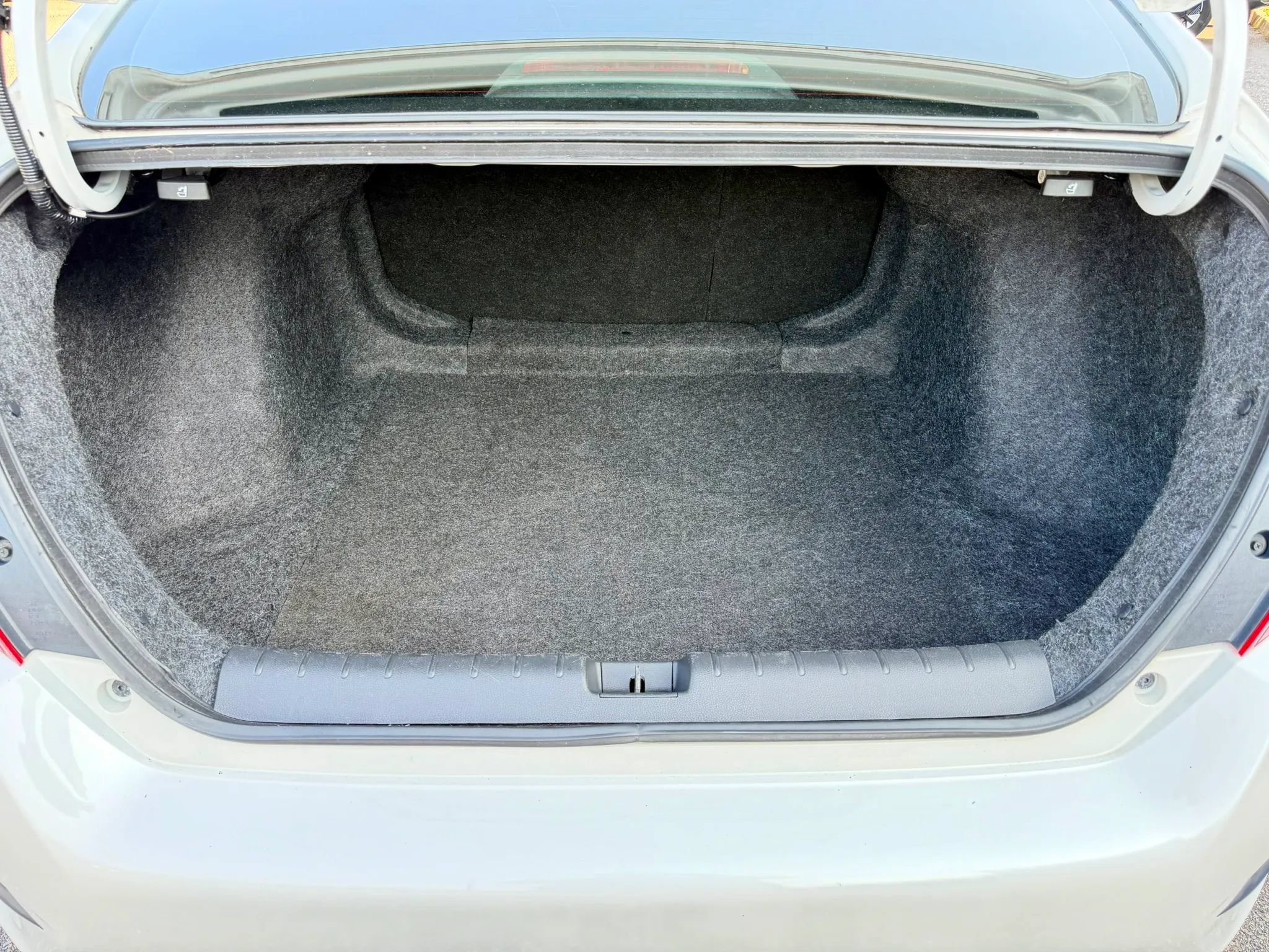 Used 2020 Honda Civic EX-L image 12
