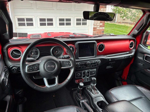 Used 2018 Jeep Wrangler Unlimited Rubicon w/ Dual Top Group AWD/4WD image 9