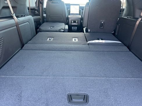 New 2026 GMC Yukon XL Elevation w/ Elevation Premium Package image 14