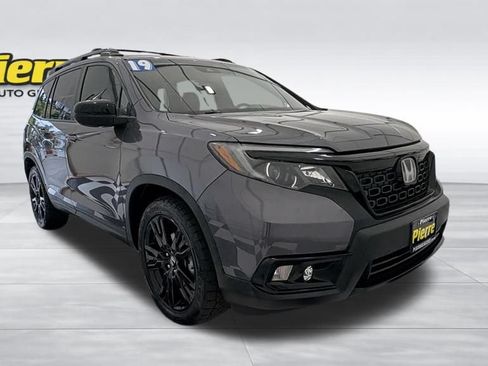 Used 2019 Honda Passport Sport image 8