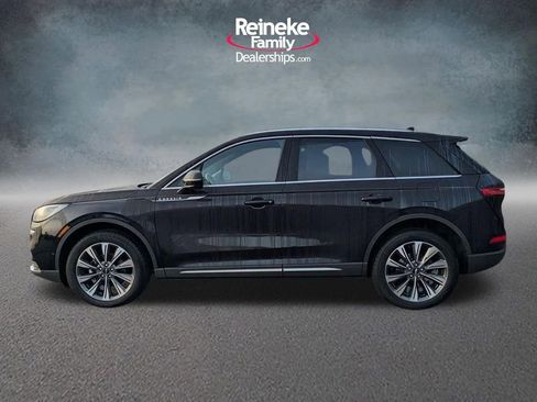 Used 2023 Lincoln Corsair Reserve w/ Towing Package AWD/4WD image 9