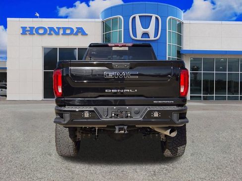 Used 2021 GMC Sierra 3500 Denali w/ Denali Black Diamond Edition image 3