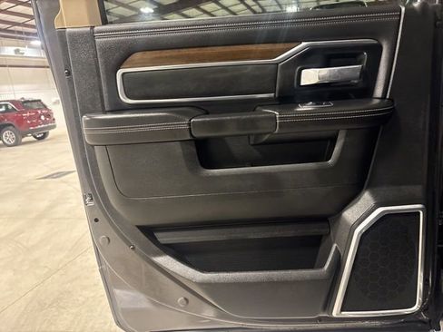Used 2022 RAM 2500 Laramie image 12