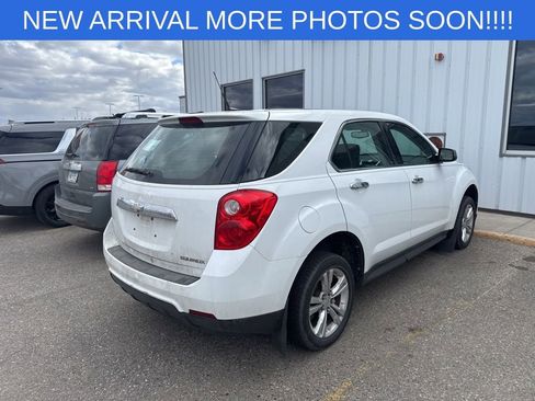 Used 2011 Chevrolet Equinox LS w/ Bluetooth Package FWD image 5