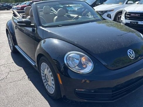 Used 2015 Volkswagen Beetle 1.8T FWD image 5