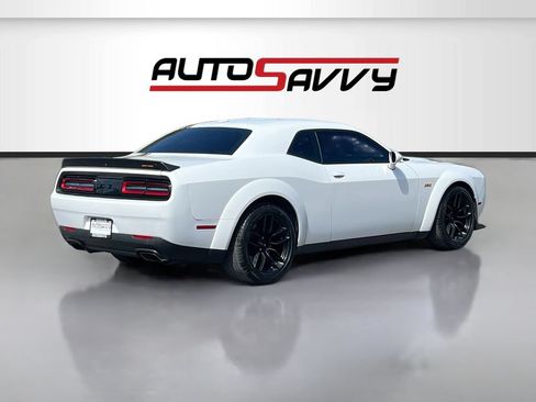 Used 2022 Dodge Challenger R/T Scat Pack RWD image 7