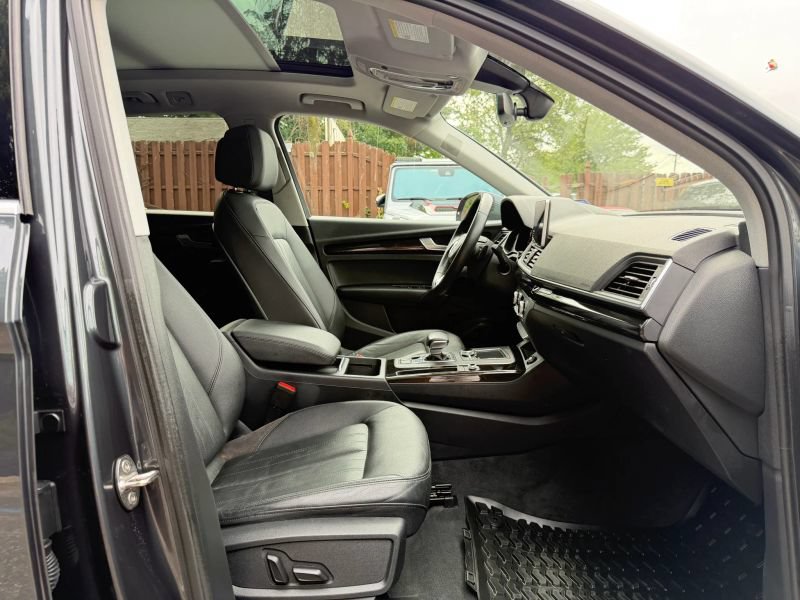 Used 2018 Audi Q5 2.0T Premium Plus AWD/4WD image 31