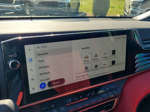 Used 2025 Toyota Camry XSE image 21