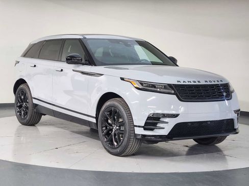 Used 2026 Land Rover Range Rover Velar Dynamic SE AWD/4WD image 11